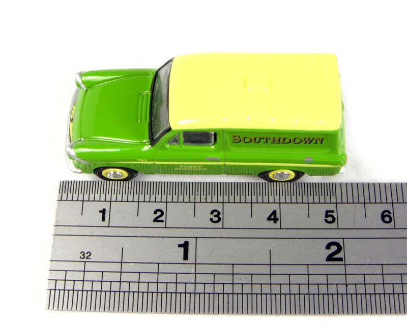 76ANG032 - Southdown Anglia Van